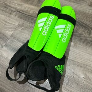 Adidas Youth Soccer Shin Guards – Size L. 2 sets.